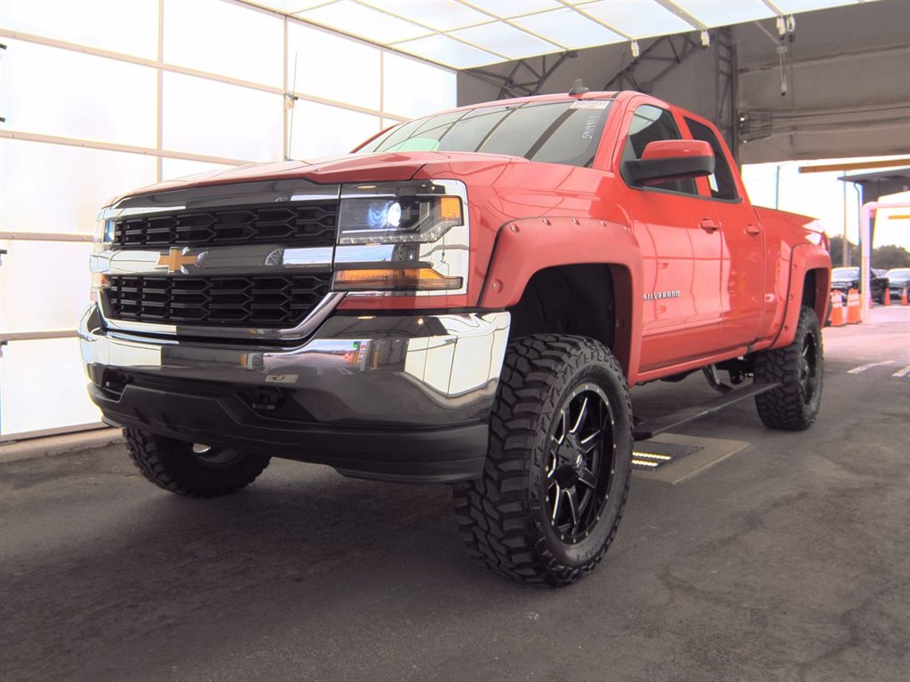 2019 Chevrolet Silverado 1500 LD LT's photo